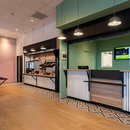 Valenciennes 3 Etoiles Hotell 3*