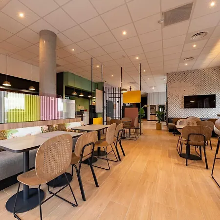 Valenciennes 3 Etoiles Hotel 3*